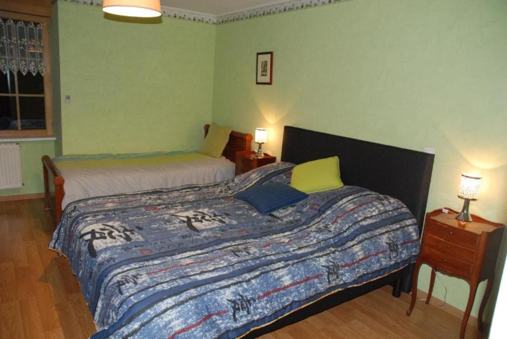 E-Harz Ar Menez Bed and Breakfast Mont-Dol Rum bild