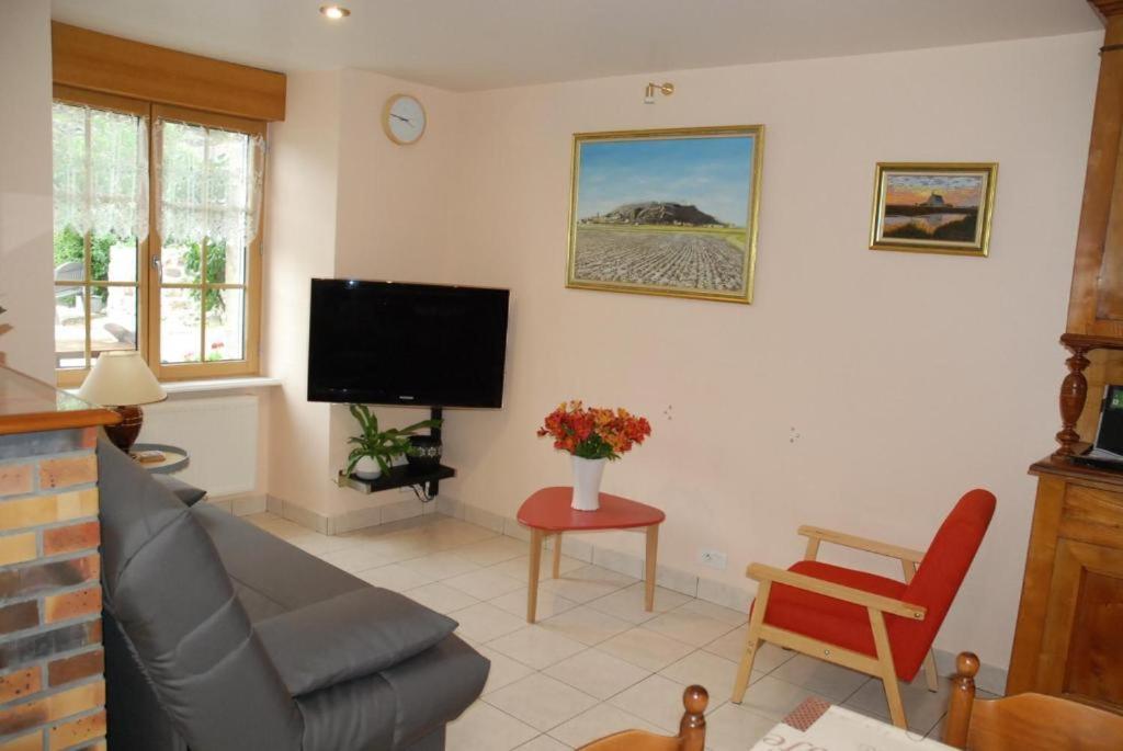 E-Harz Ar Menez Bed and Breakfast Mont-Dol Rum bild